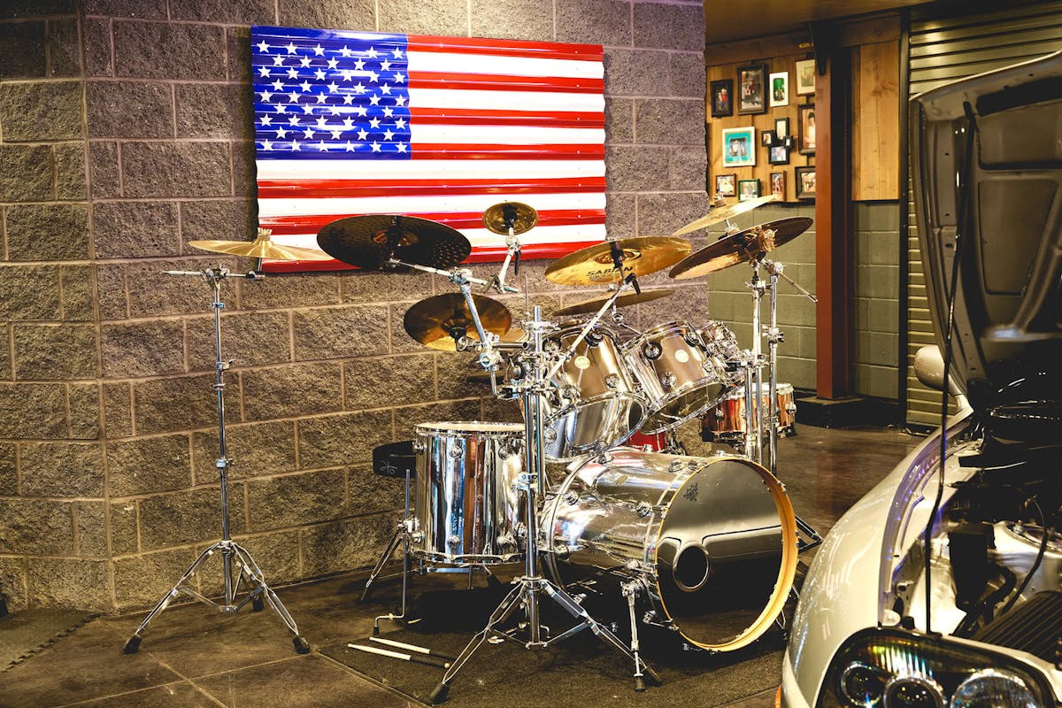 Drum set at Hanks Garage Venue